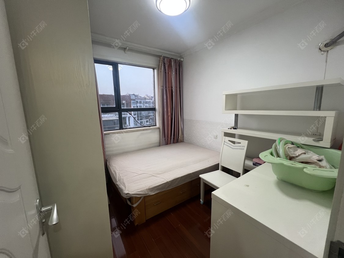 上海顺驰美兰湖在售二手房源小区图_小牛看房