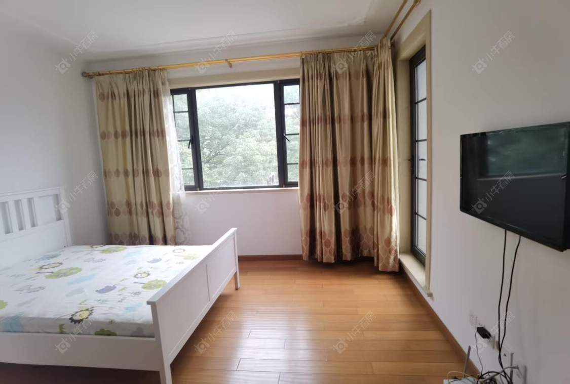 上海爱法奥朗新庄园在售二手房源小区图_小牛看房