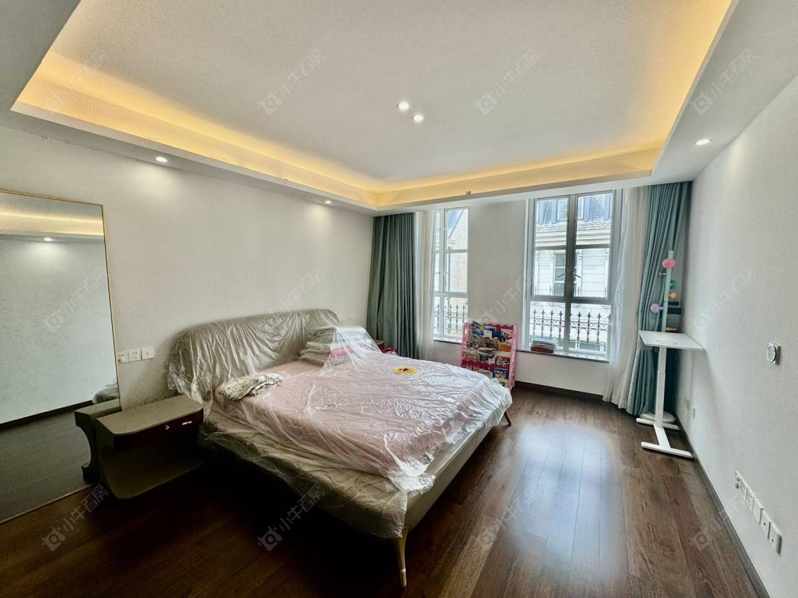 上海英庭名墅别墅区在售二手房源小区图_小牛看房