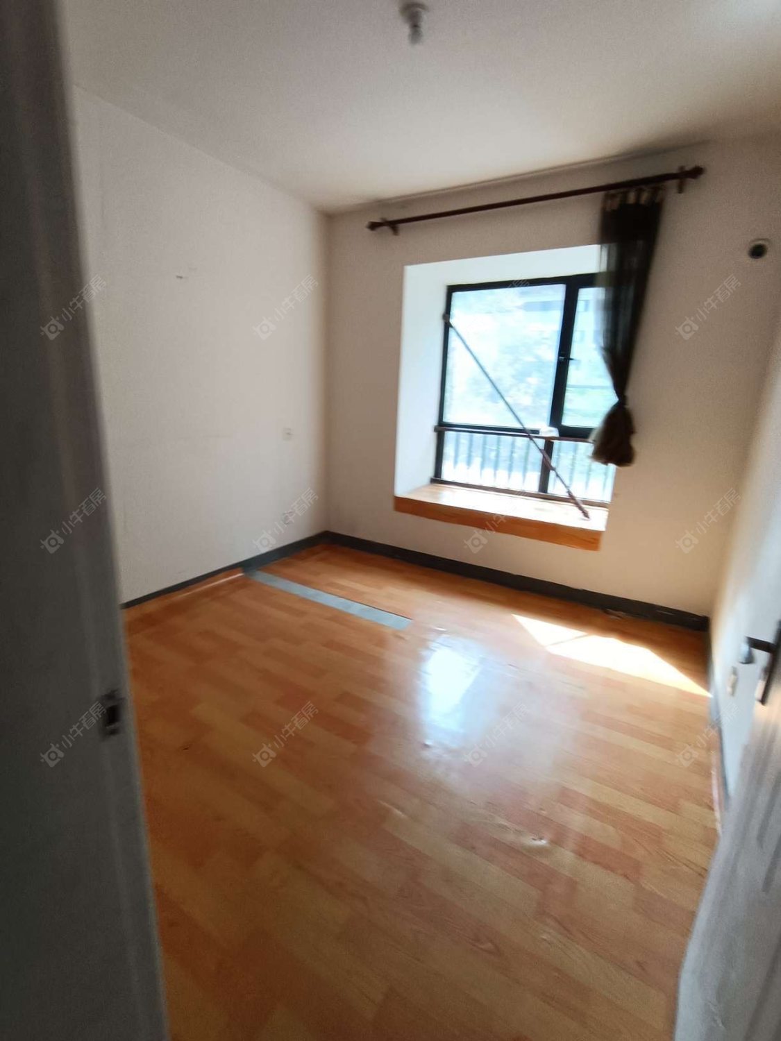 上海中洲华庭在售二手房源小区图_小牛看房