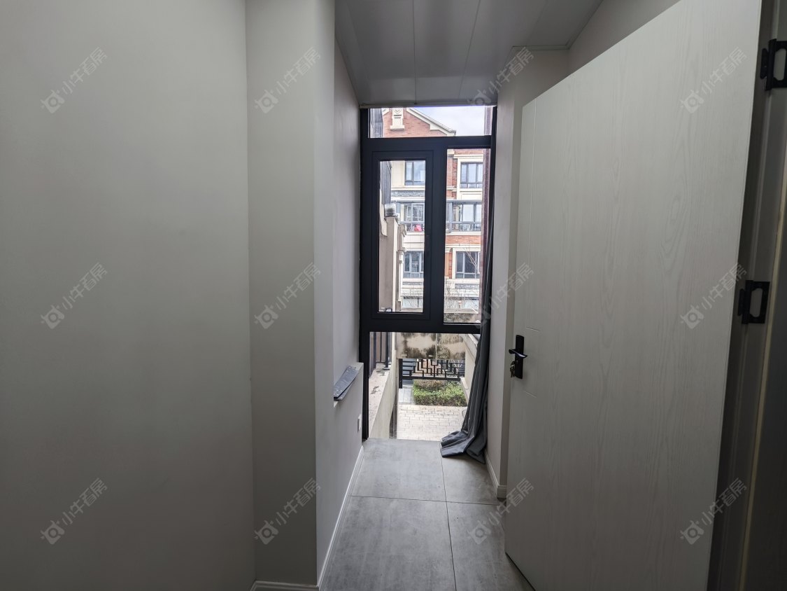 上海中海云麓里在售二手房源小区图_小牛看房