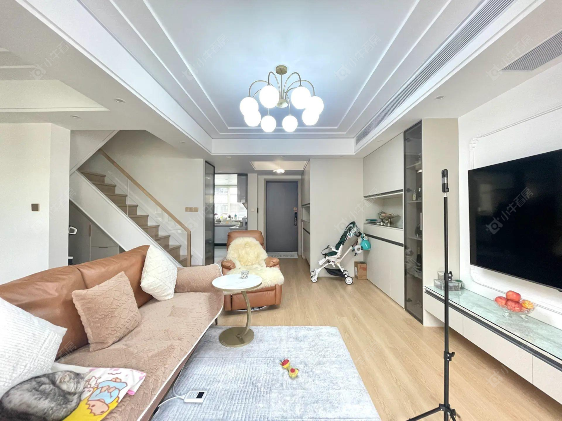 上海中建阅澜山在售二手房源小区图_小牛看房