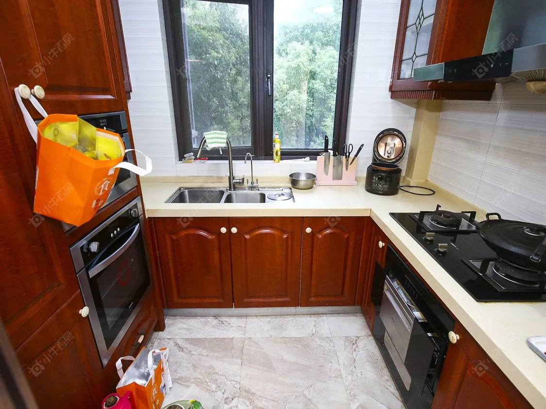 上海泰宝华庭公寓在售二手房源小区图_小牛看房