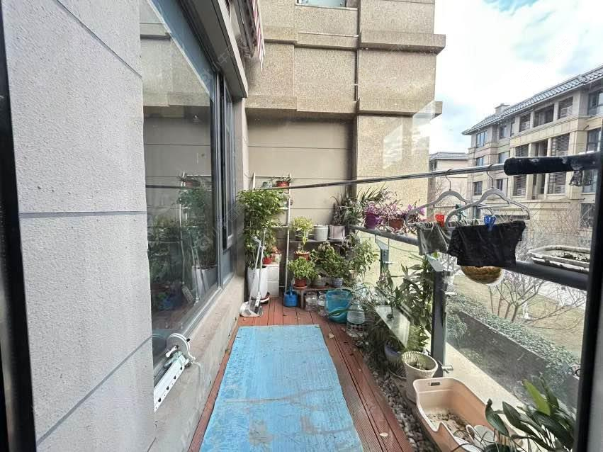 上海恒大御澜庭3800弄在售二手房源小区图_小牛看房