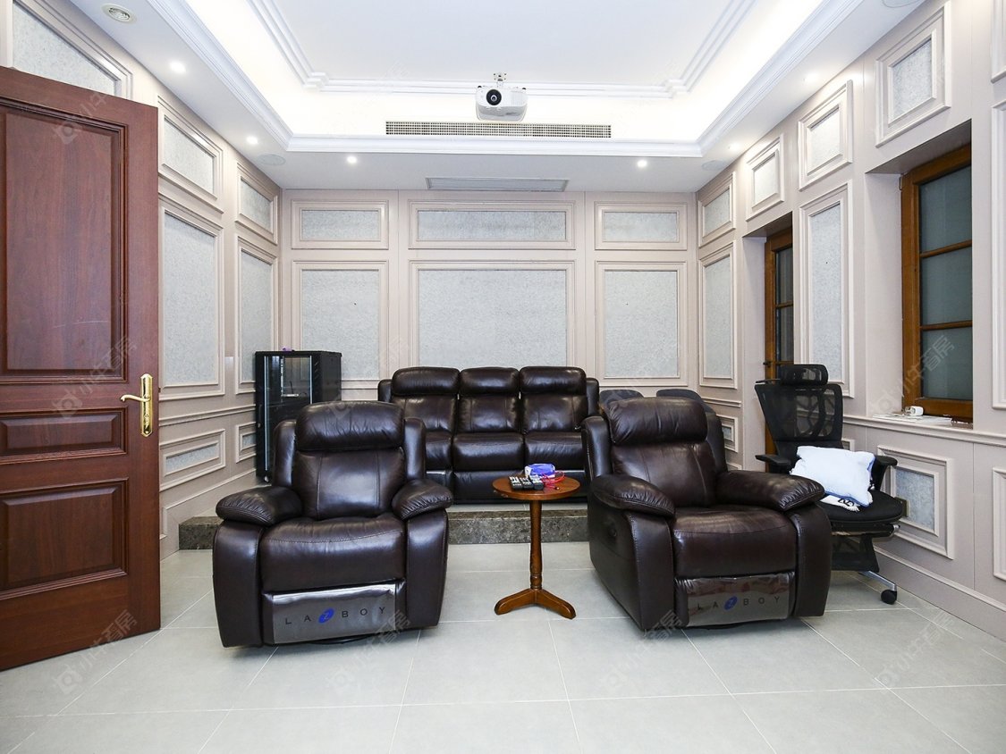 上海中建大公馆别墅区在售二手房源小区图_小牛看房