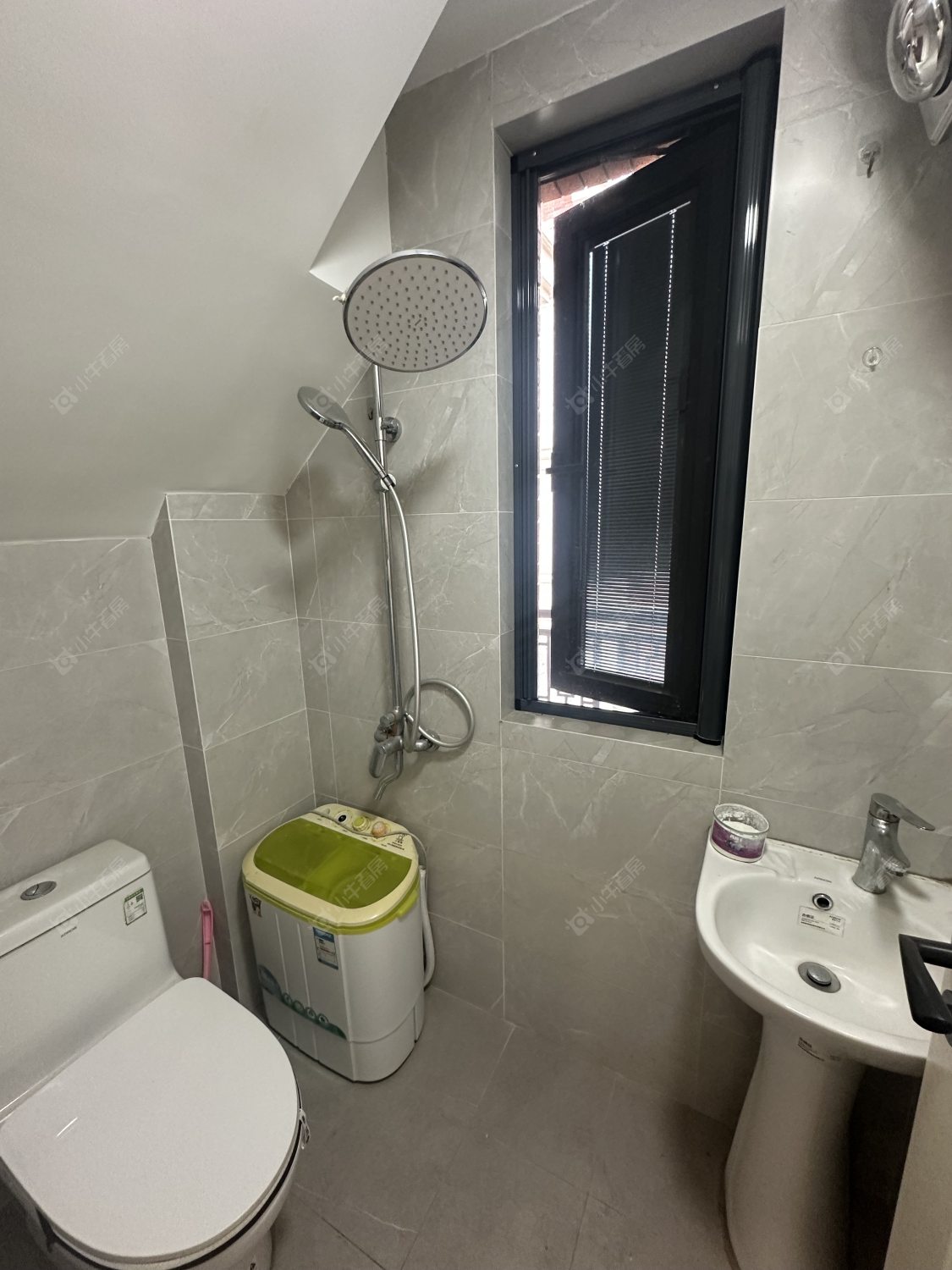 上海中海云麓里在租房源小区图_小牛看房