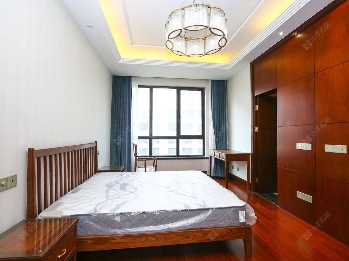 上海华润置地橡树湾在售二手房源小区图_小牛看房