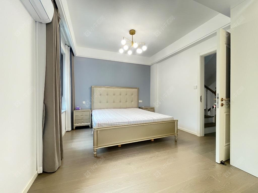 上海中骏雍景湾东区在售二手房源小区图_小牛看房