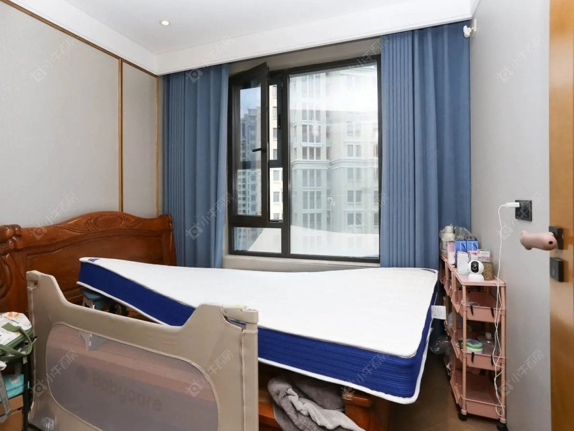 上海阳光城滨江悦在售二手房源小区图_小牛看房