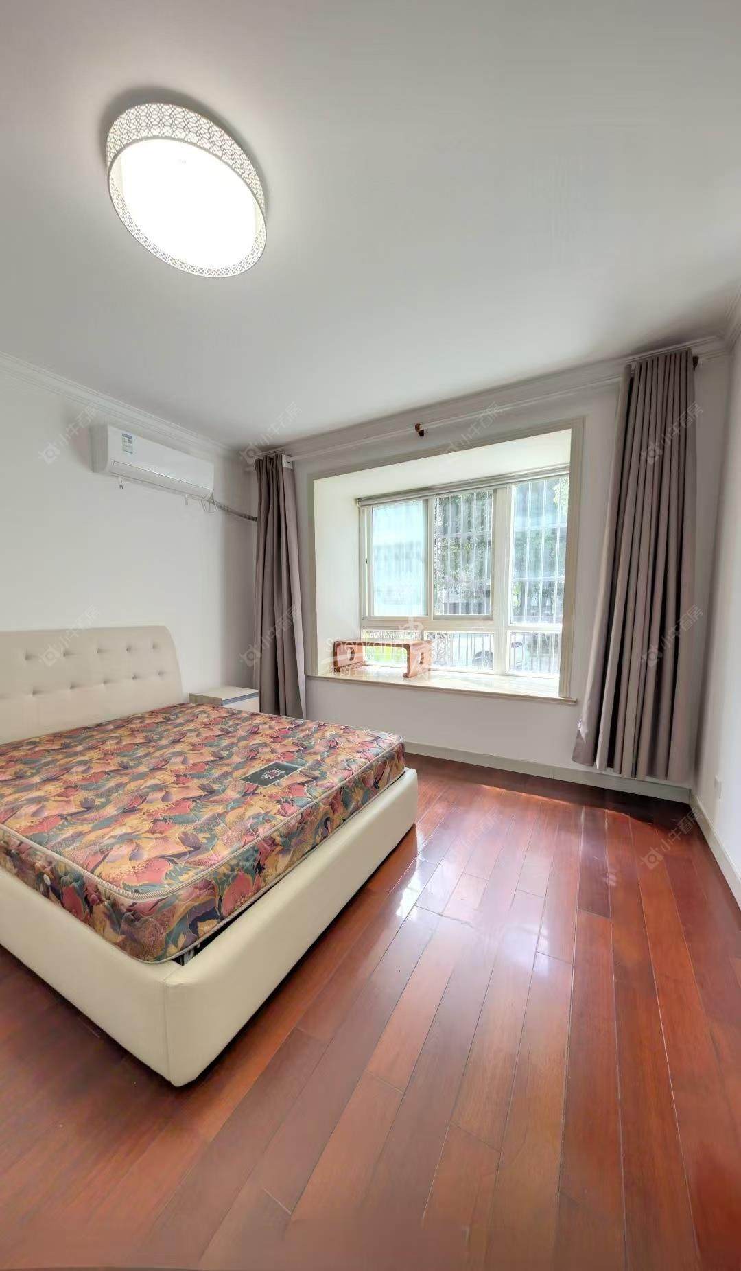 上海宏莲馨苑在售二手房源小区图_小牛看房