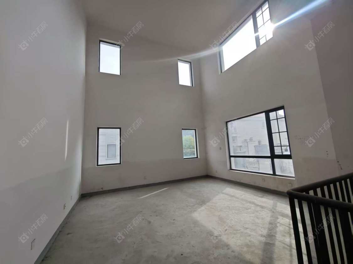 上海爱法奥朗新庄园在售二手房源小区图_小牛看房