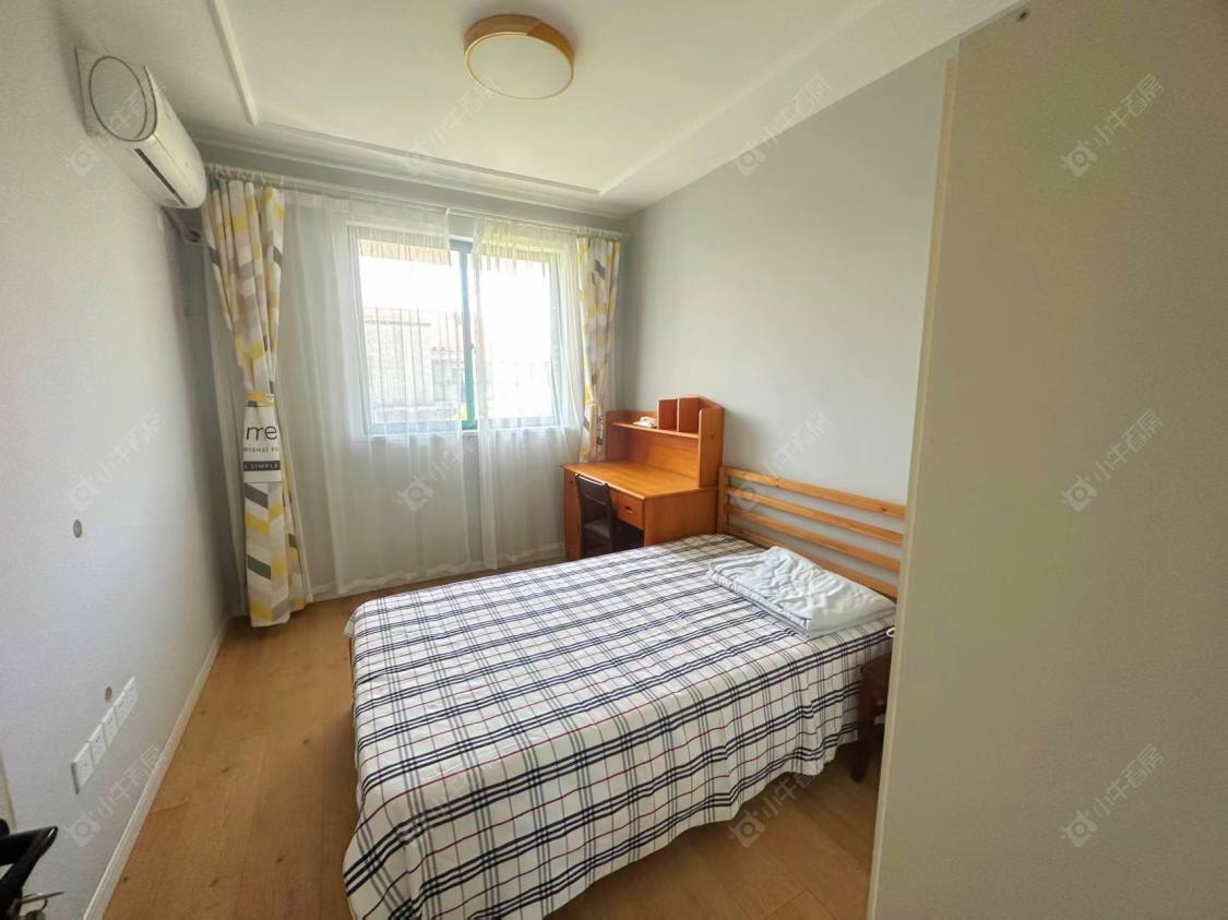 上海美兰湖颐景园在售二手房源小区图_小牛看房