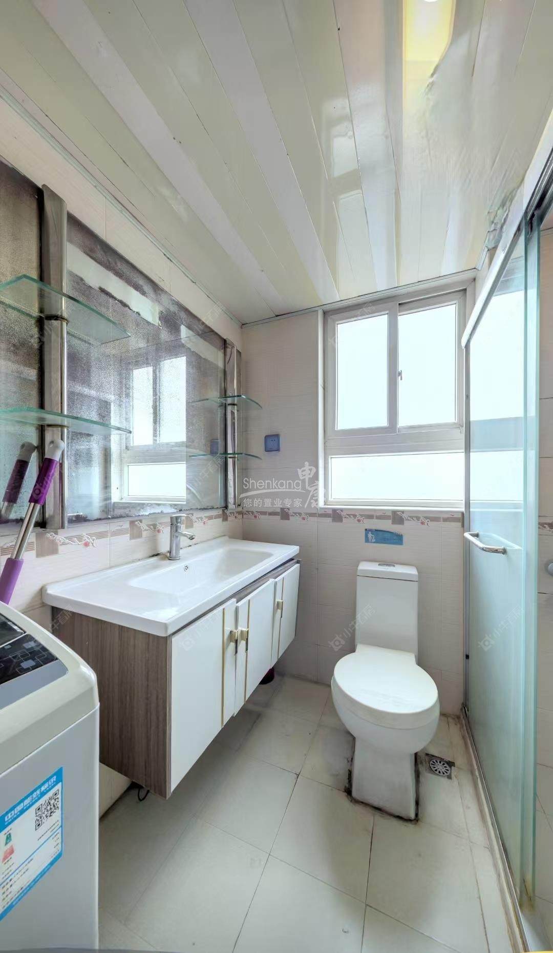 上海宏莲馨苑在售二手房源小区图_小牛看房