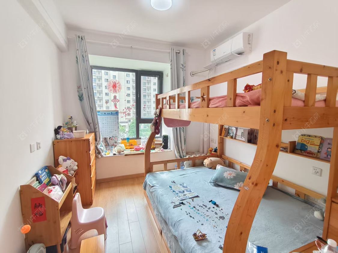 上海绿地新里波洛克公馆在售二手房源小区图_小牛看房