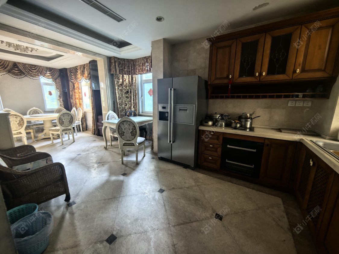 上海美兰湖别墅在售二手房源小区图_小牛看房