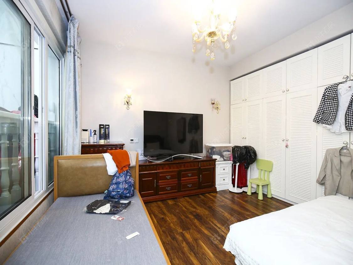 上海中建大公馆在售二手房源小区图_小牛看房