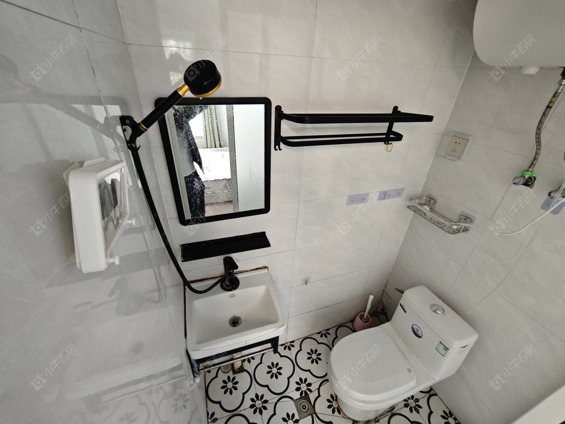 上海鹏健苑在租房源小区图_小牛看房