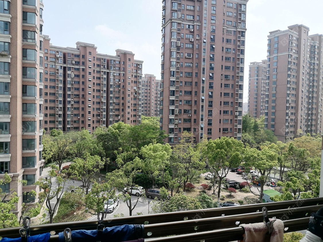 上海锦绣华都在售二手房源室内图_小牛看房