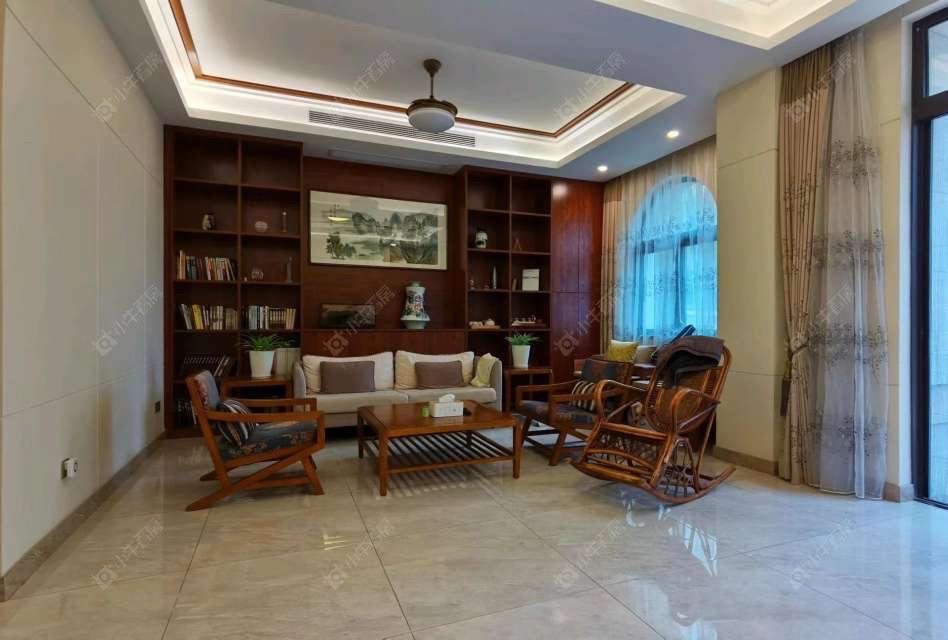 上海万科琥珀郡园别墅区在售二手房源小区图_小牛看房