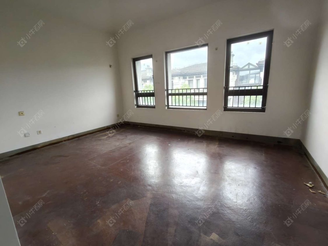 上海阳光城花满墅别墅区在售二手房源小区图_小牛看房