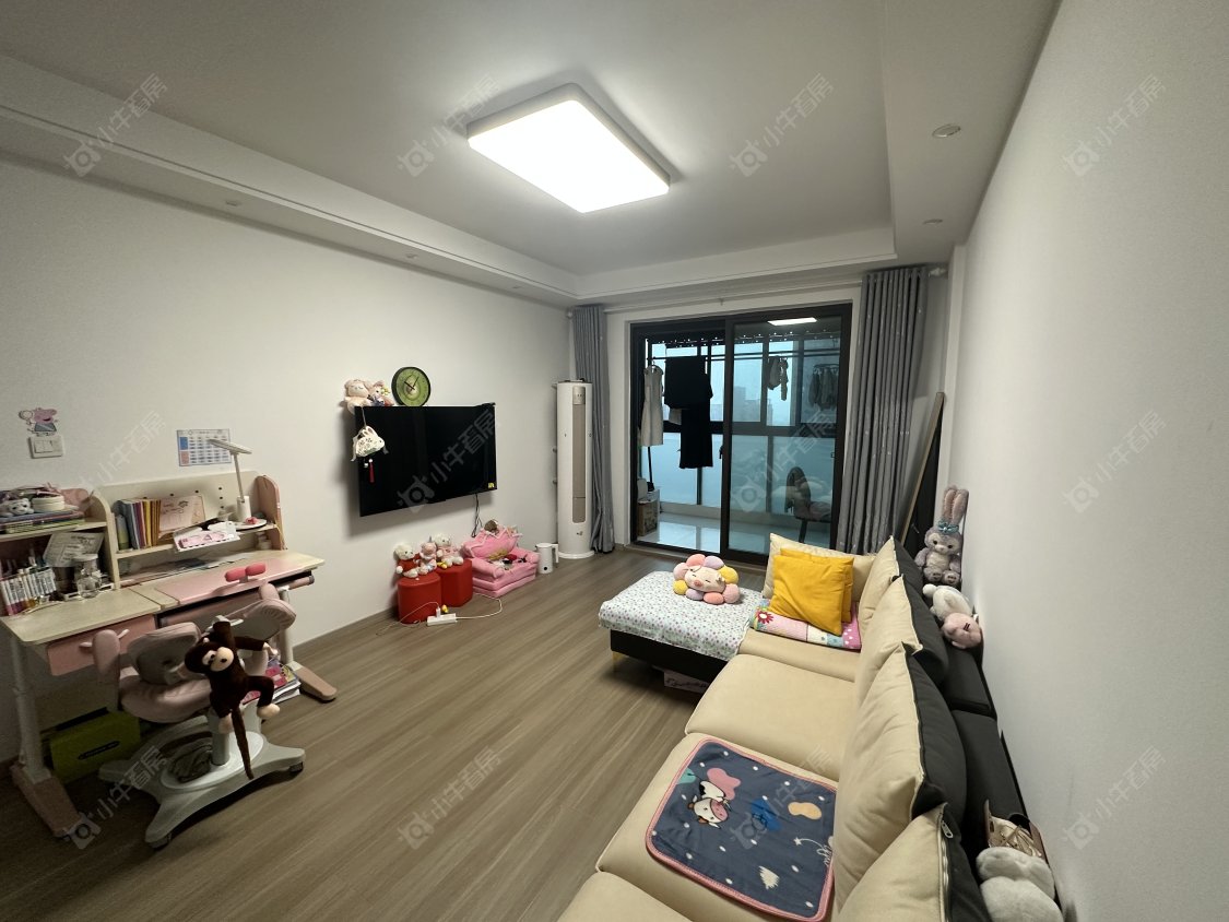 上海万业紫辰苑在售二手房源小区图_小牛看房