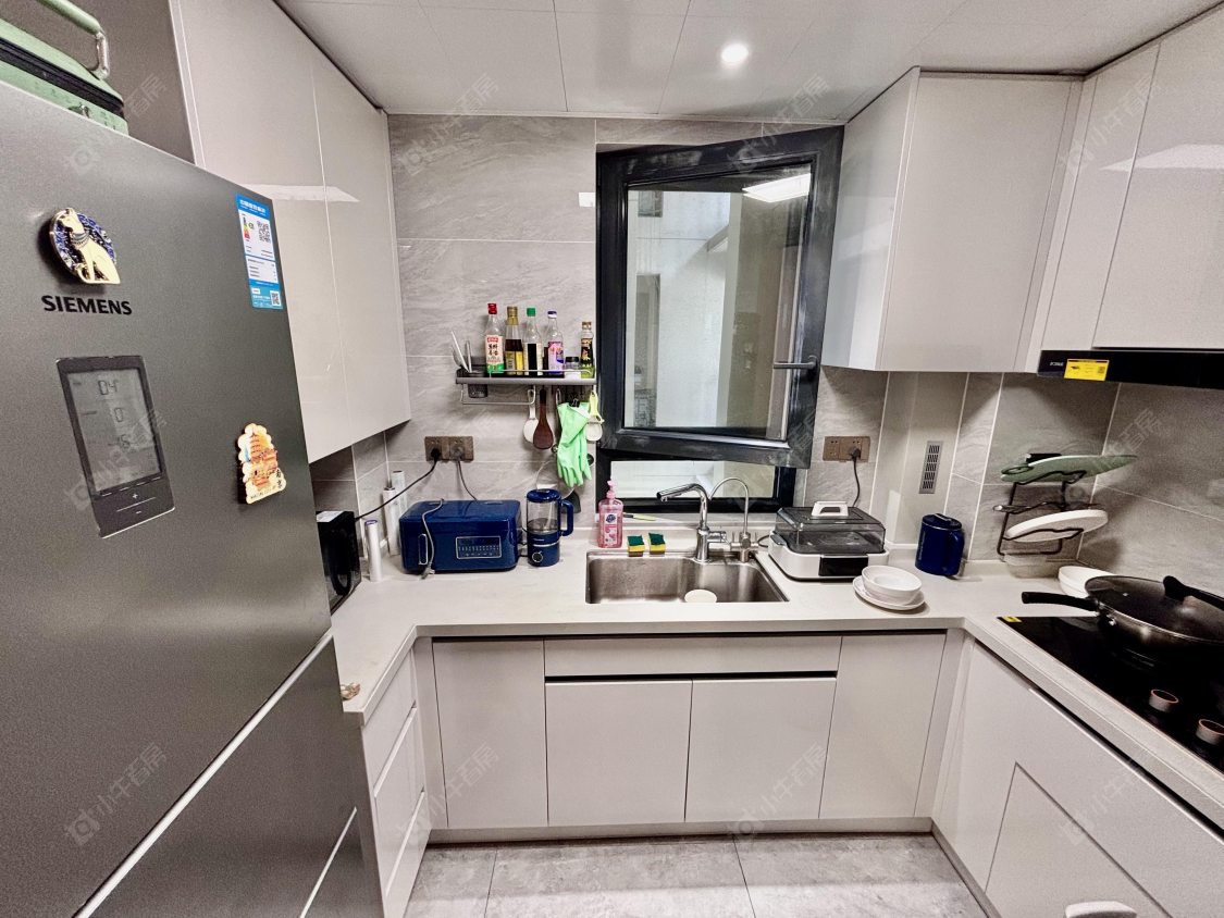 上海四季都会荣万悦宁苑在售二手房源小区图_小牛看房