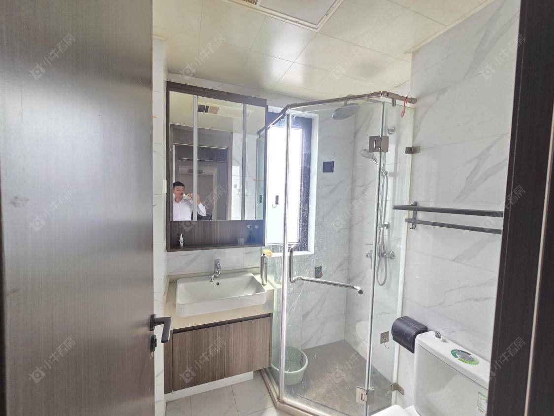 上海上实海上菁英一期在售二手房源小区图_小牛看房