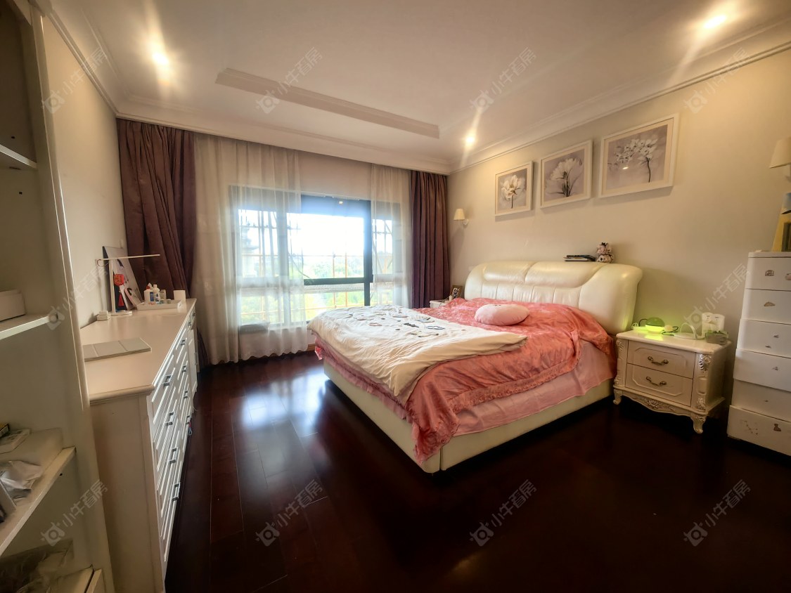 上海万科琥珀臻园在售二手房源小区图_小牛看房