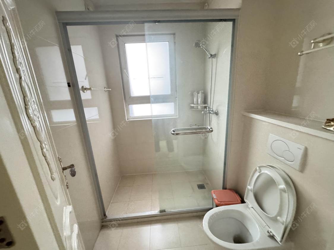 上海朗诗绿岛在售二手房源小区图_小牛看房