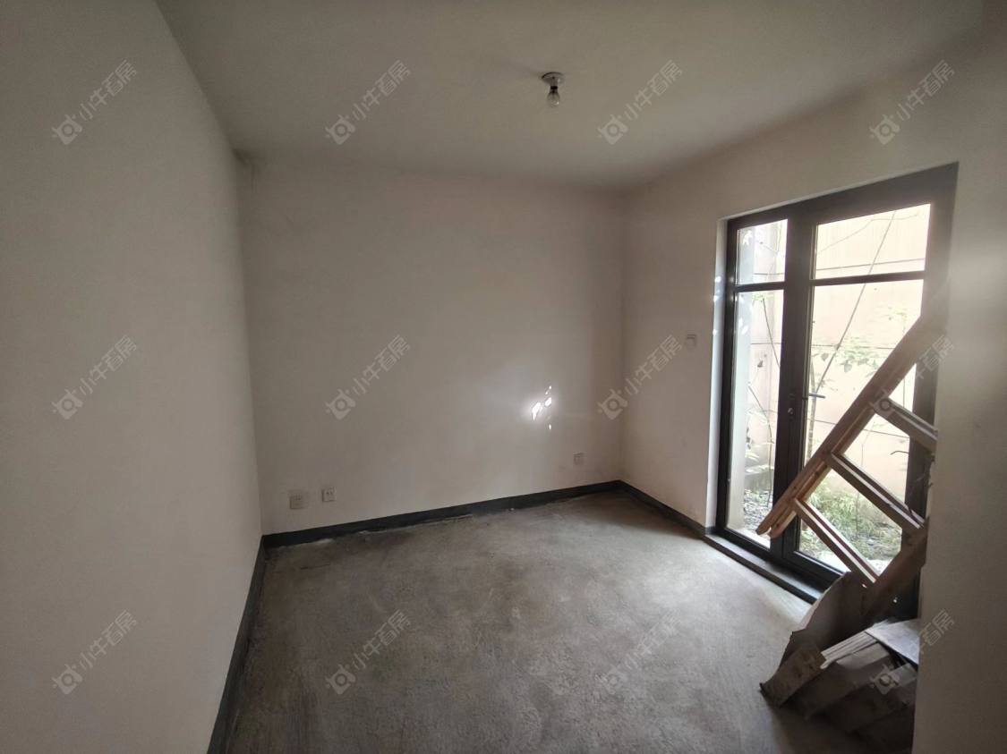 上海宫园巧筑别墅区在售二手房源小区图_小牛看房