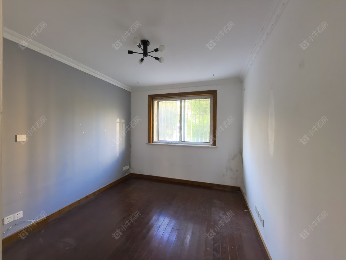 上海玉兰路81弄在售二手房源小区图_小牛看房