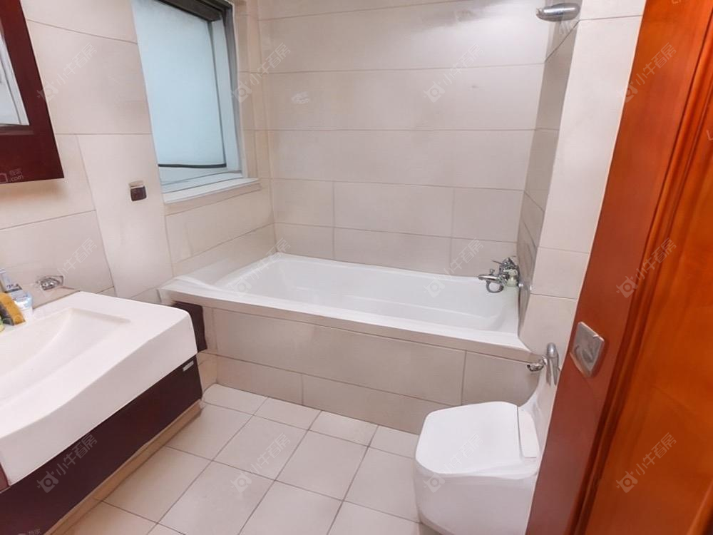 上海保利叶上海三期在售二手房源小区图_小牛看房