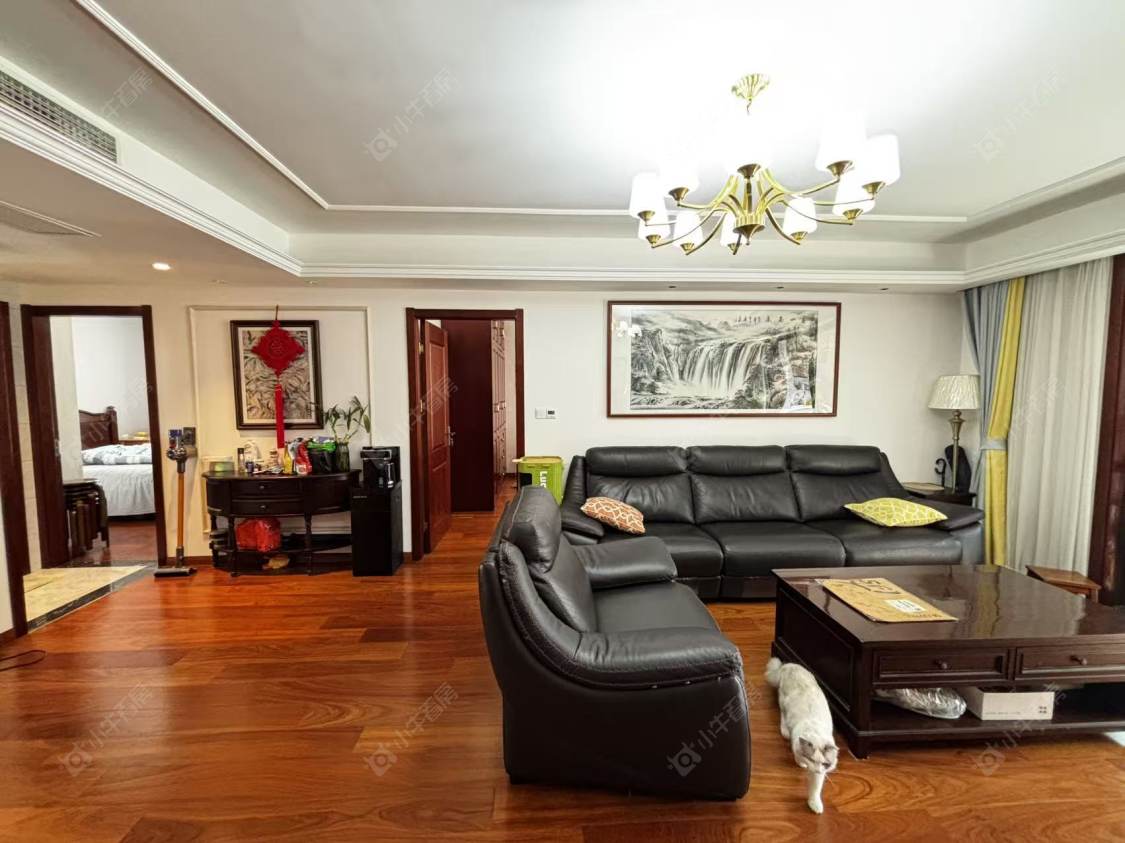 上海绿地新里波洛克公馆在售二手房源小区图_小牛看房