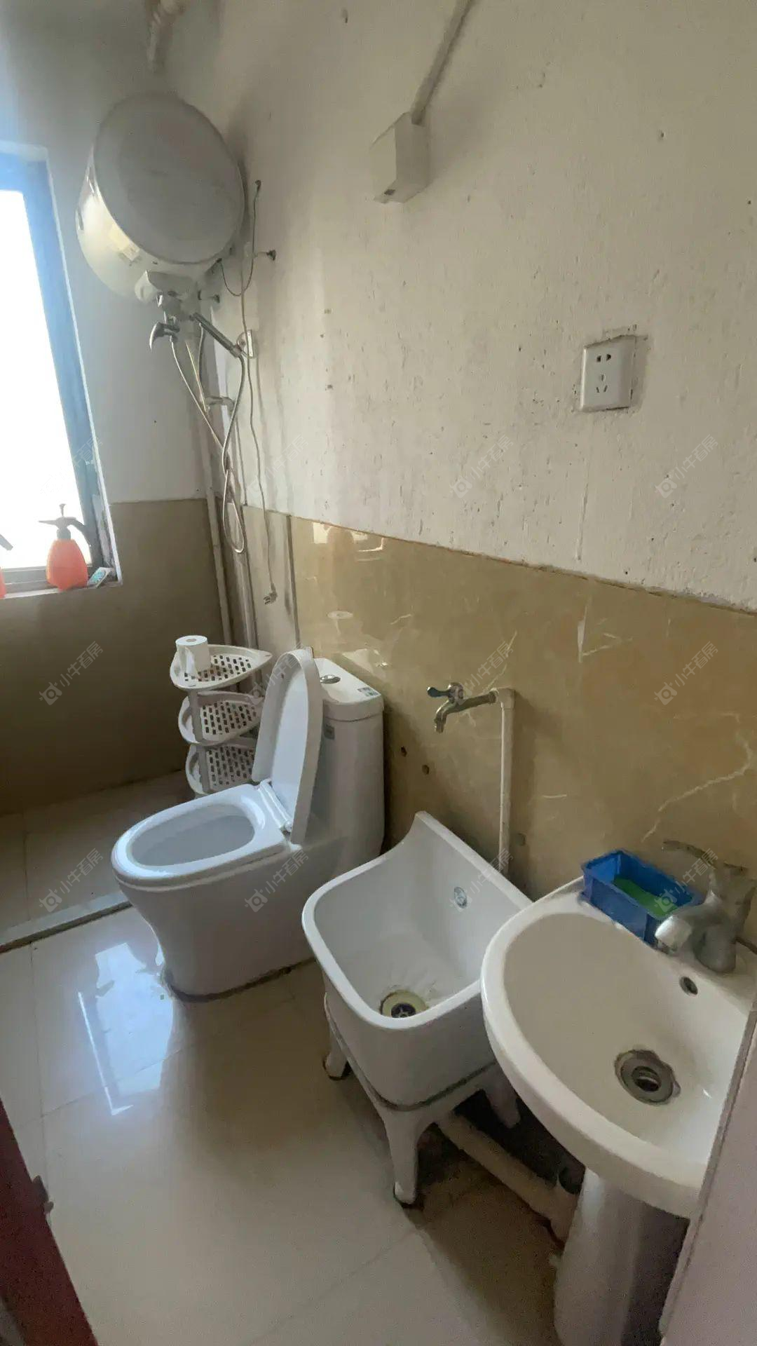 上海顺驰美兰湖在售二手房源小区图_小牛看房