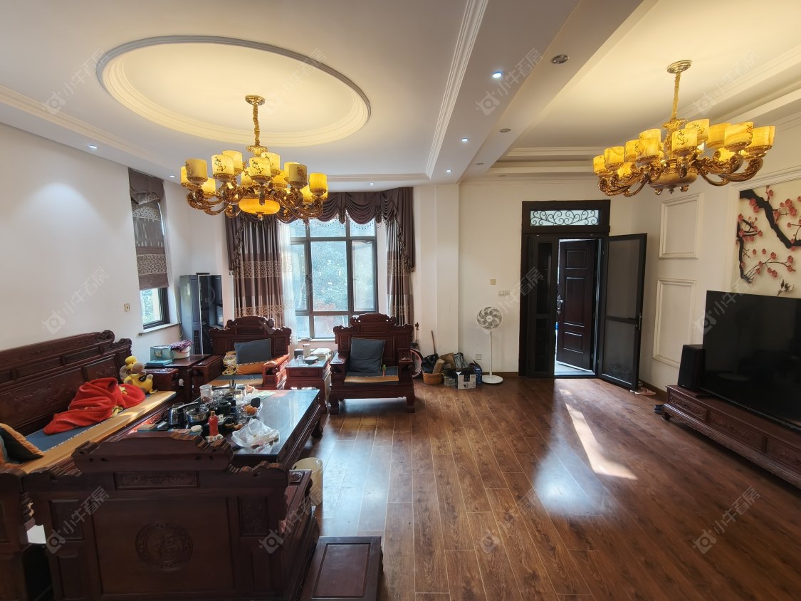 长泰东郊御园别墅区房源 上海长泰东郊御园别墅区在售二手房源_小牛看房