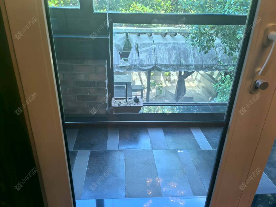 上海朗诗绿岛别墅区在售二手房源小区图_小牛看房