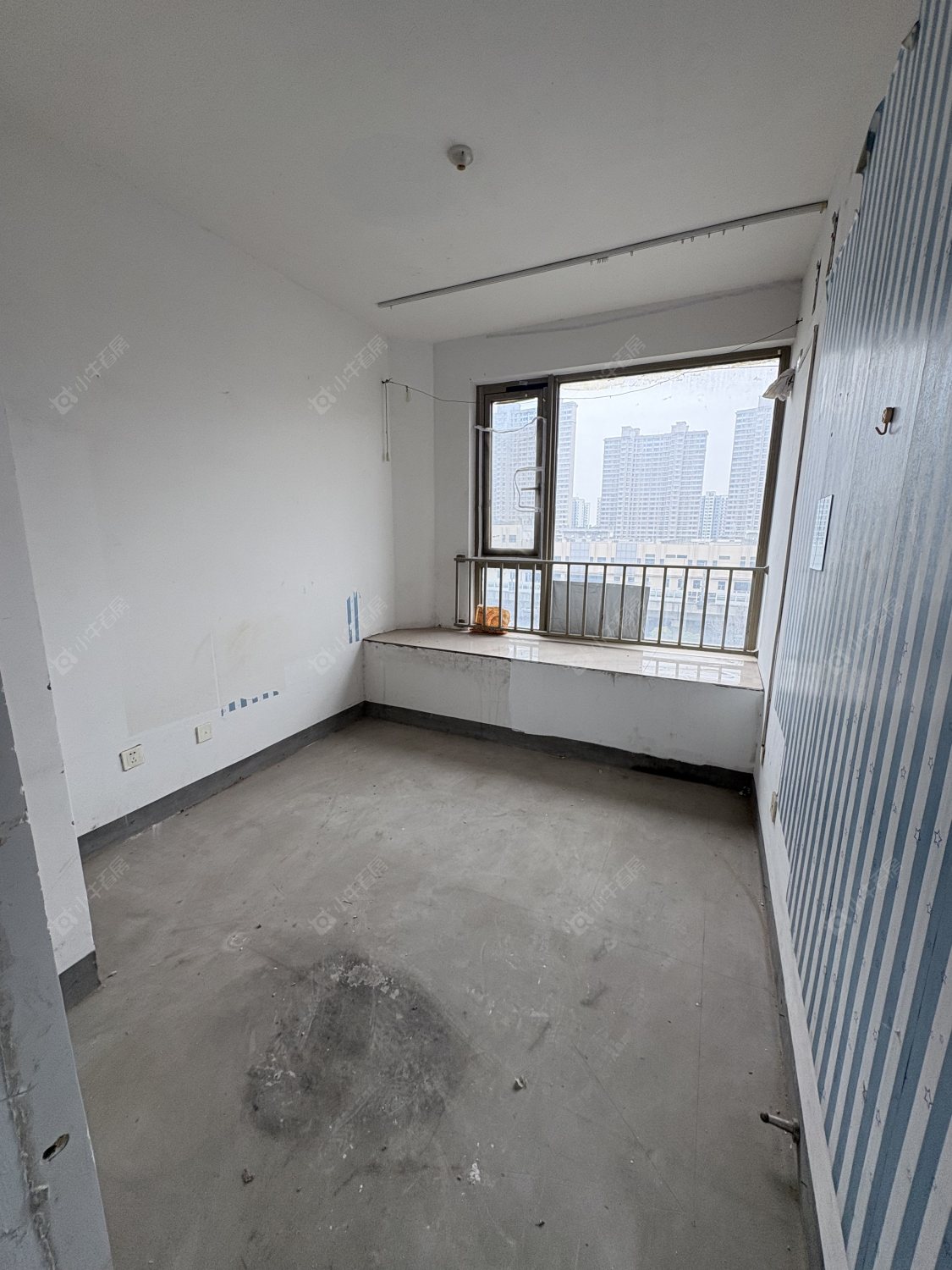 上海日月光伯爵天地城市华庭在售二手房源_小牛看房