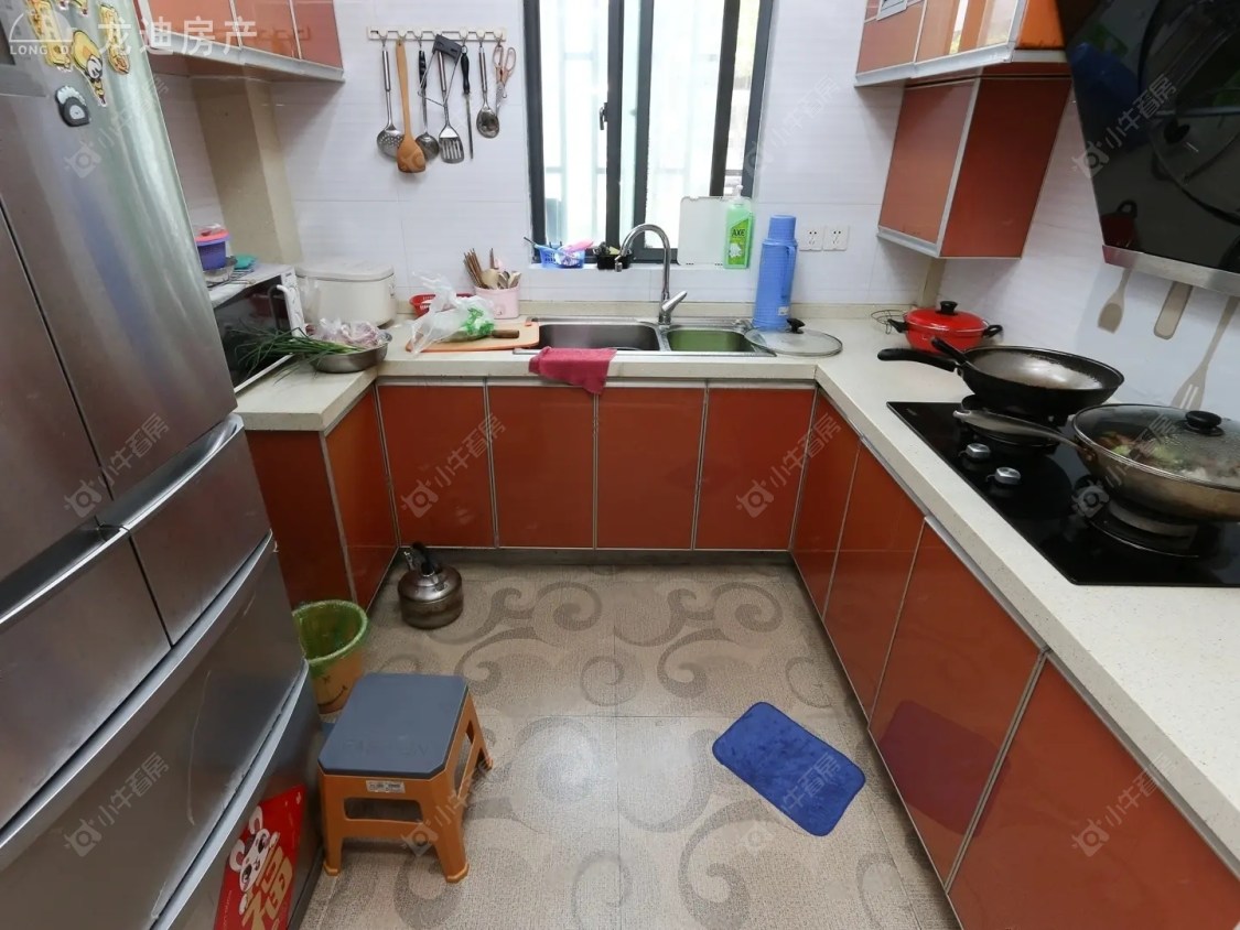 上海贝越水岸名邸在售二手房源小区图_小牛看房