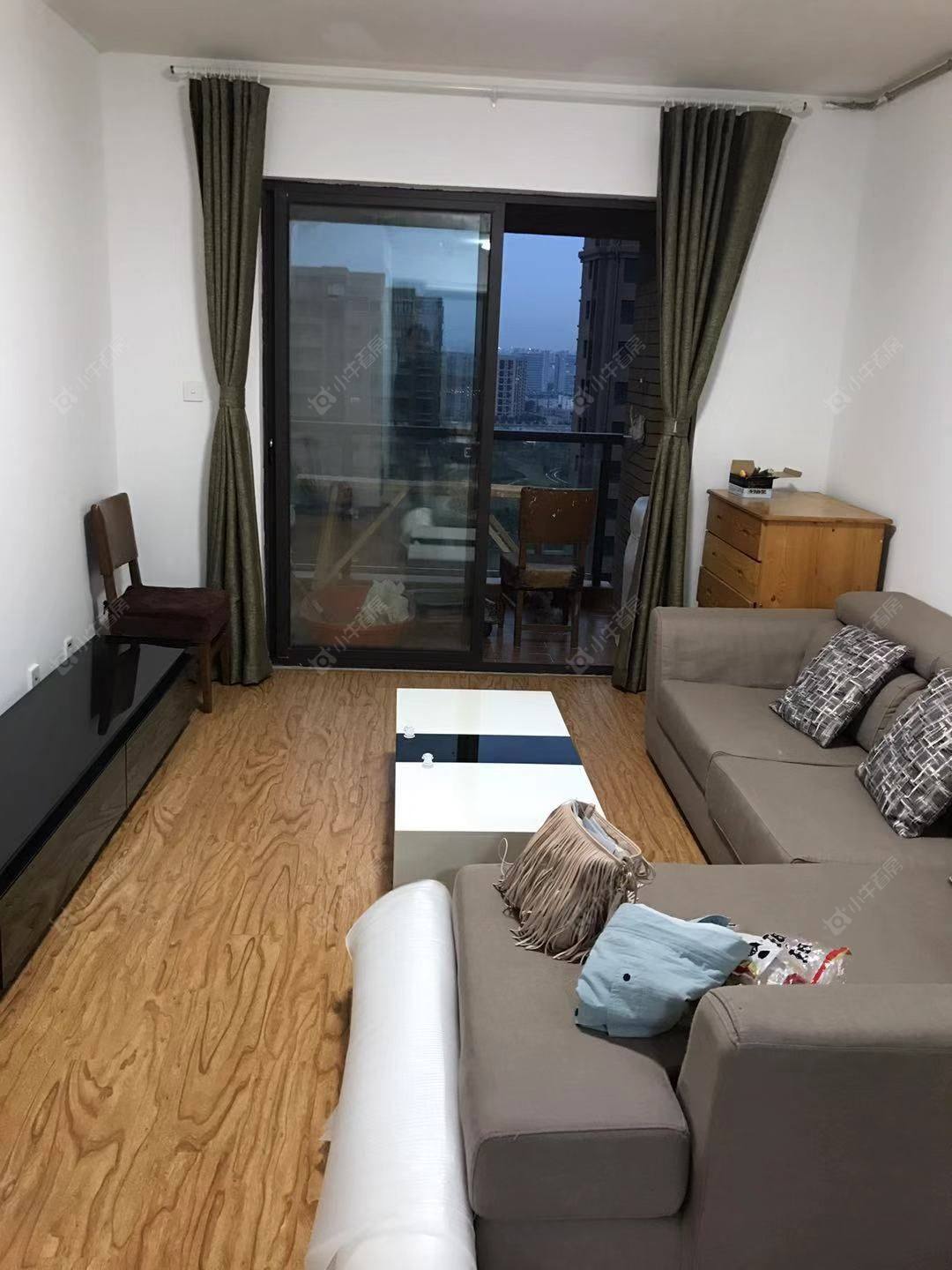 上海万业紫辰苑在售二手房源小区图_小牛看房