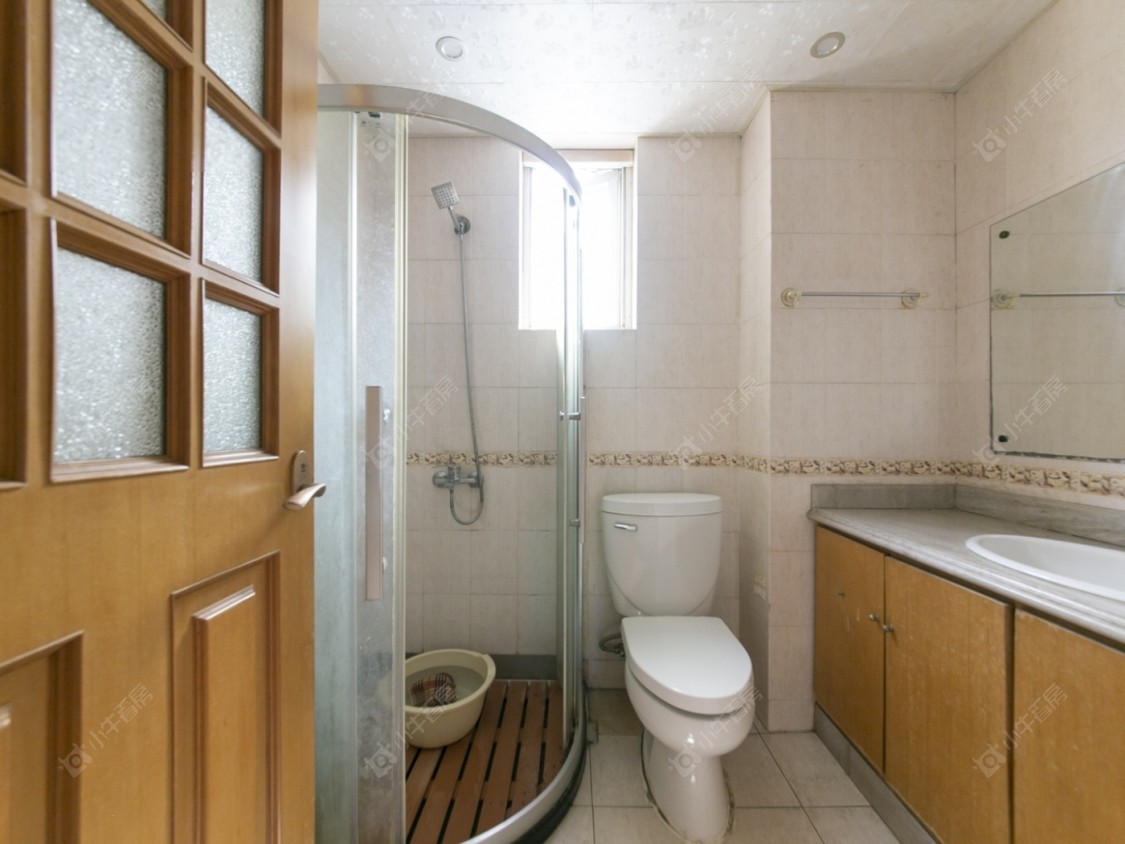 上海昌里都市庭院在售二手房源小区图_小牛看房