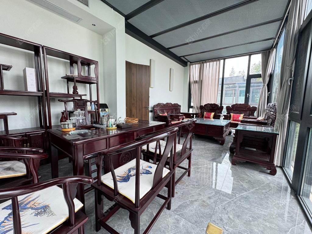 上海东方庭院（别墅）在售二手房源小区图_小牛看房