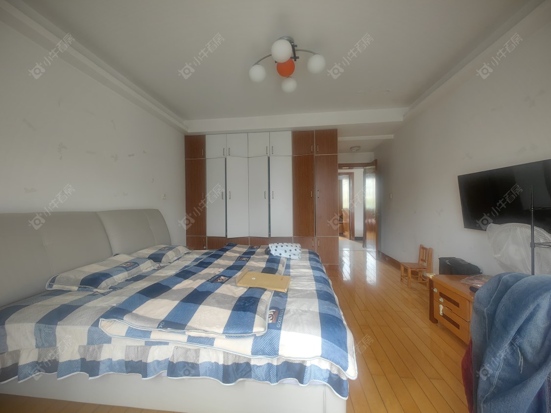 上海顺驰美兰湖在售二手房源小区图_小牛看房