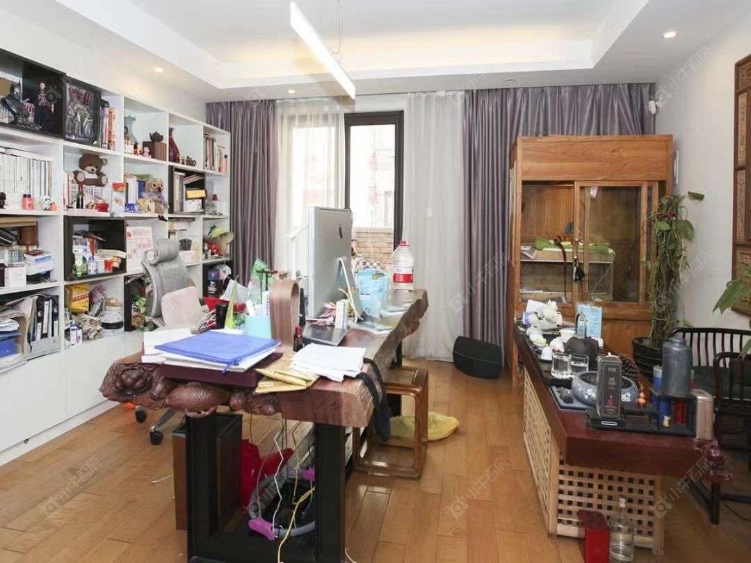 上海万科琥珀郡园别墅区在售二手房源小区图_小牛看房