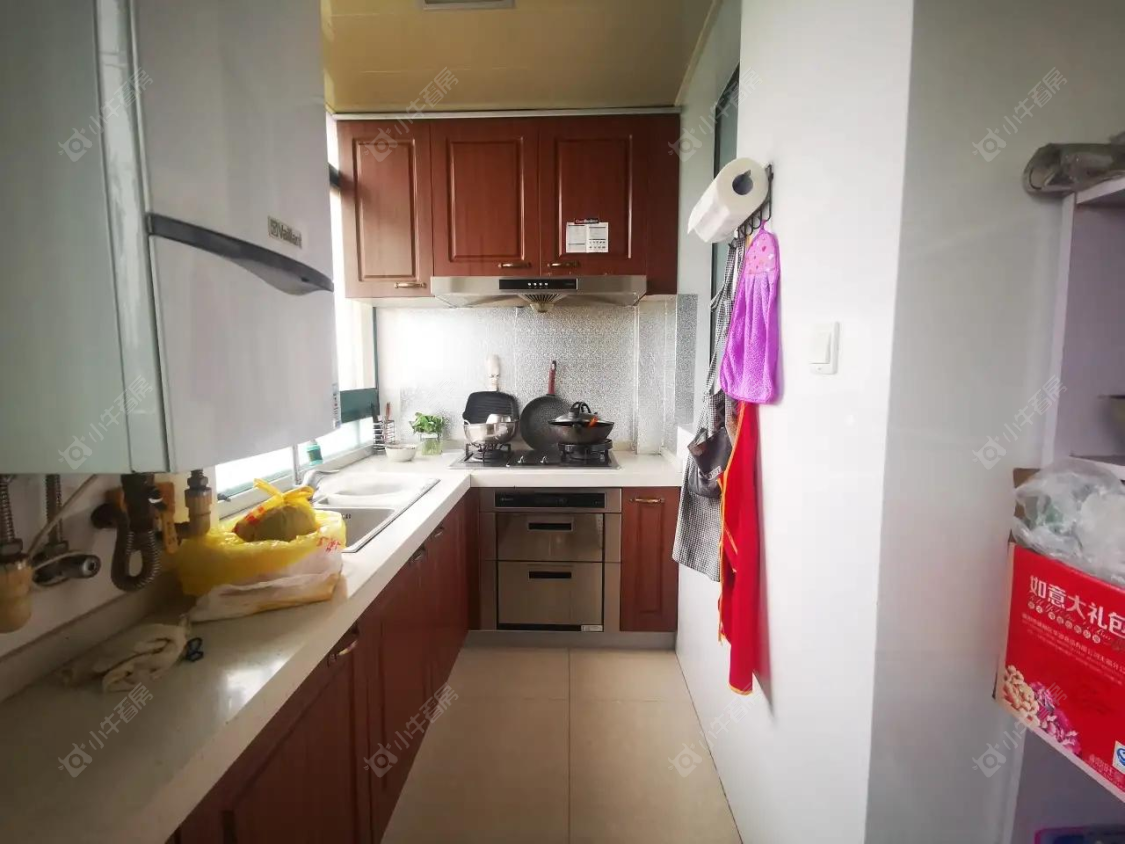 上海美兰湖颐景园在售二手房源小区图_小牛看房