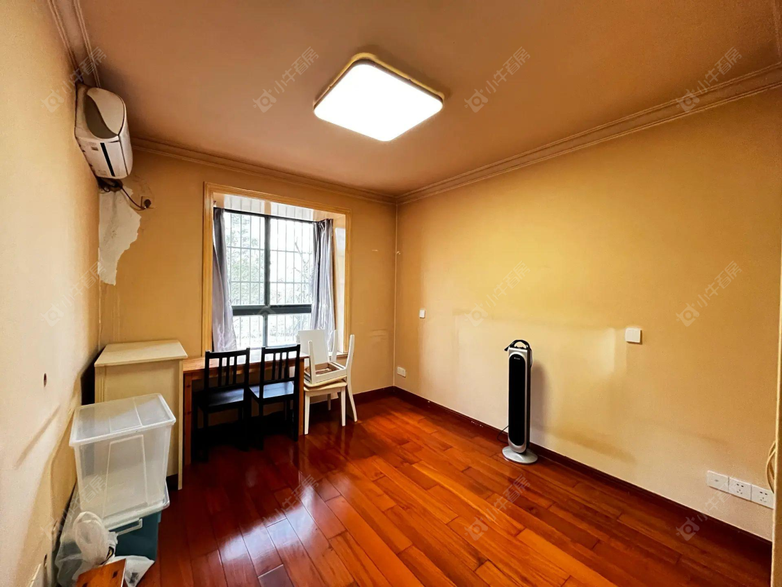 上海美兰湖颐景园在售二手房源小区图_小牛看房