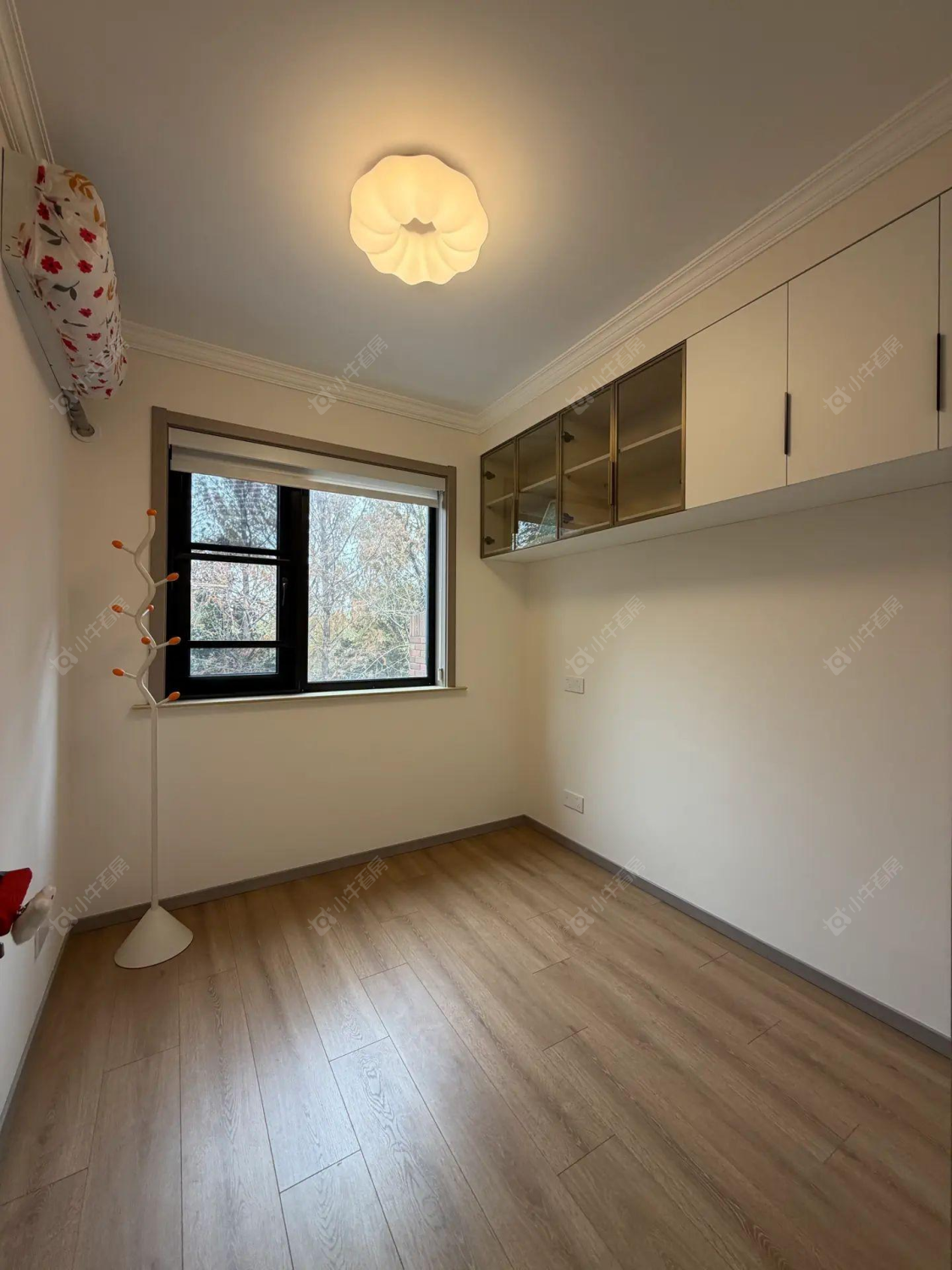 上海美兰湖岭域在售二手房源小区图_小牛看房