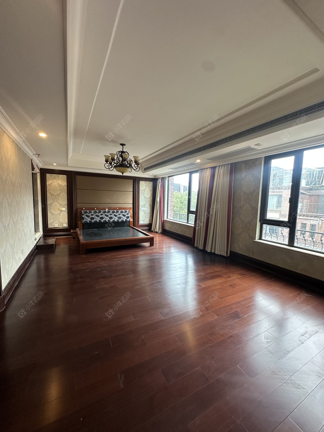 上海金地艺华年别墅区在售二手房源小区图_小牛看房