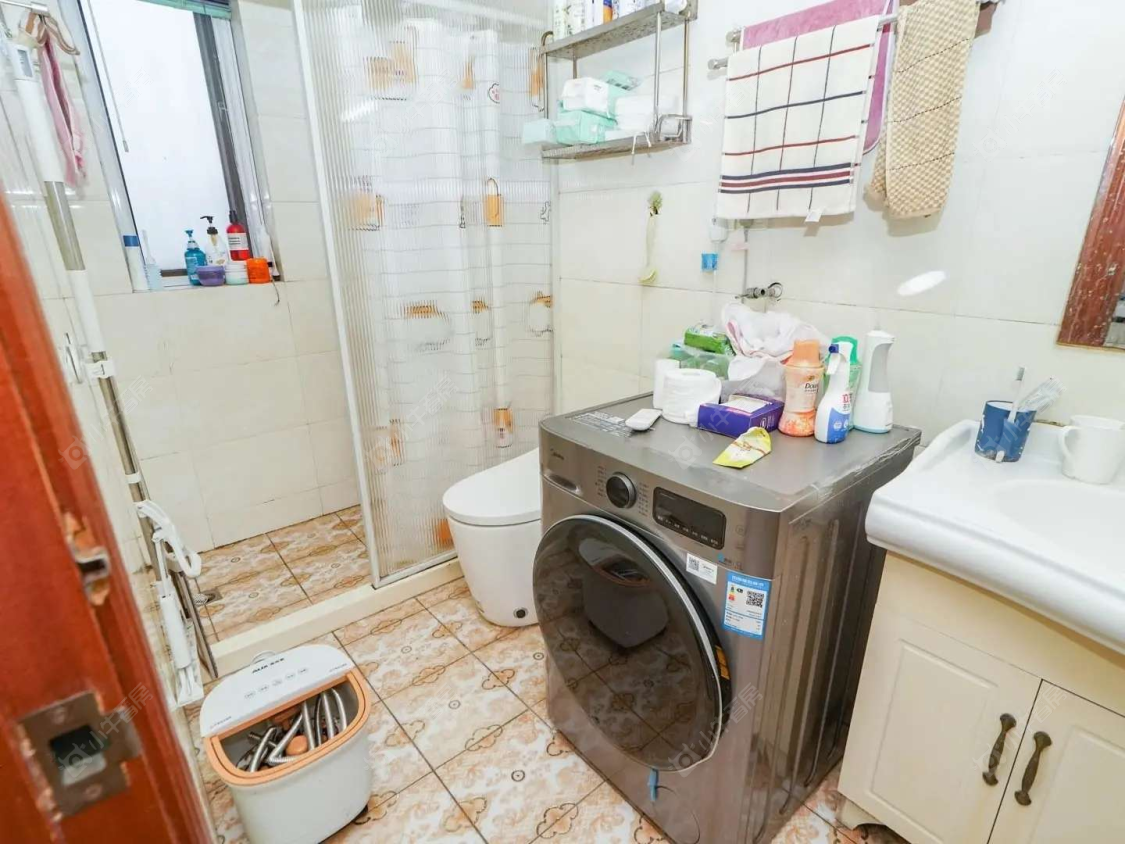 上海菊泉新城爱建顾园东区在售二手房源小区图_小牛看房