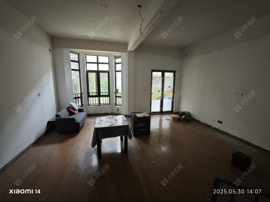 上海长泰东郊御园别墅区在售二手房源_小牛看房