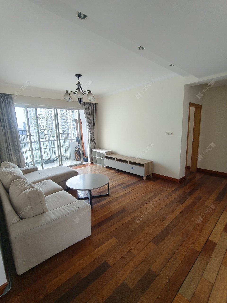 上海江临天下在售二手房源小区图_小牛看房